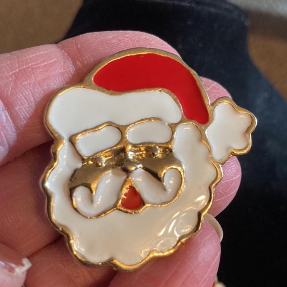 Brooch and earring Santa 🧑🎄 set - Picture 2 of 5